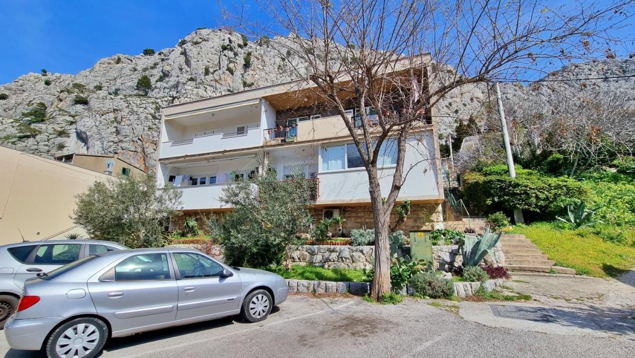 Apartment Tica Omiš Eksteriør bilde