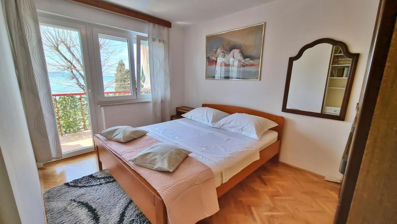 Apartment Tica Omiš Eksteriør bilde