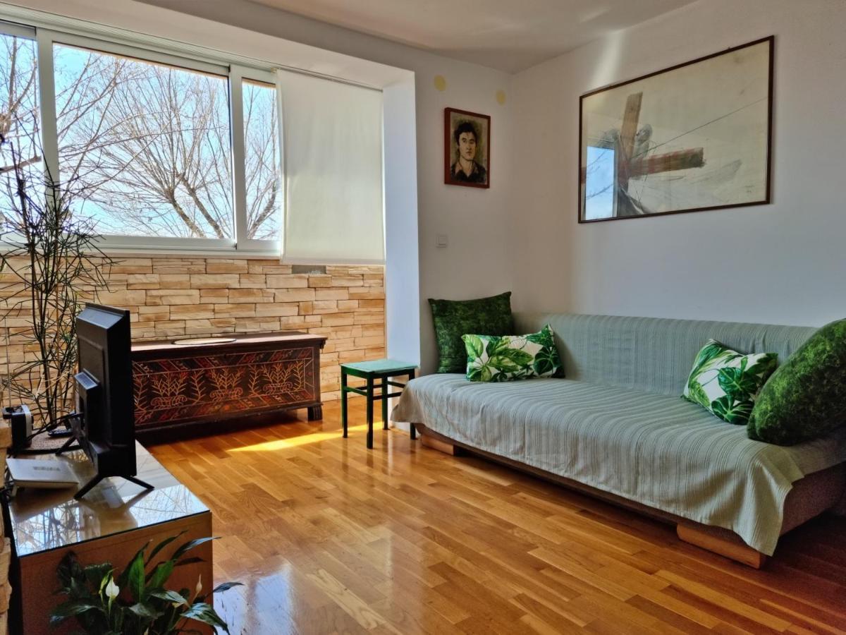Apartment Tica Omiš Eksteriør bilde