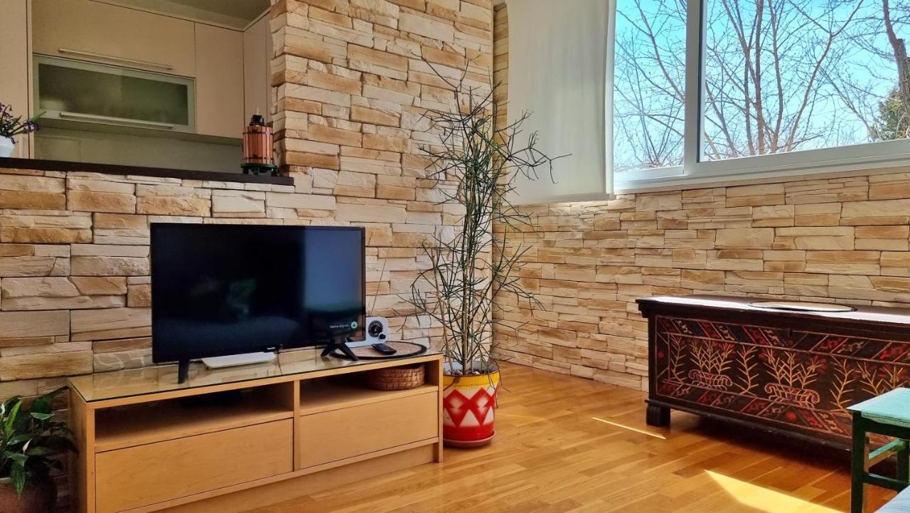 Apartment Tica Omiš Eksteriør bilde