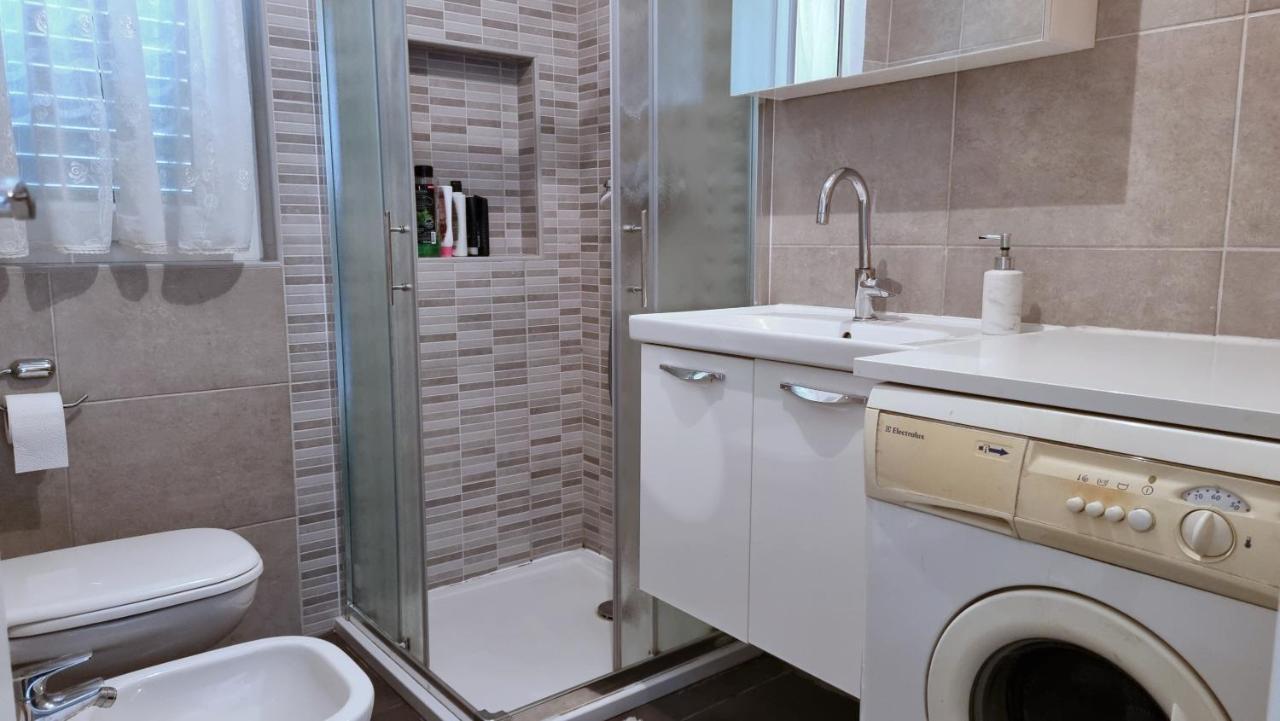 Apartment Tica Omiš Eksteriør bilde